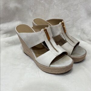 Michael Kors White & Cream Wedge Sandals with T-Strap